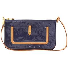 Louis Vuitton Mallory Square Blue Vernis Leather Pochette Accessories Hand Bag