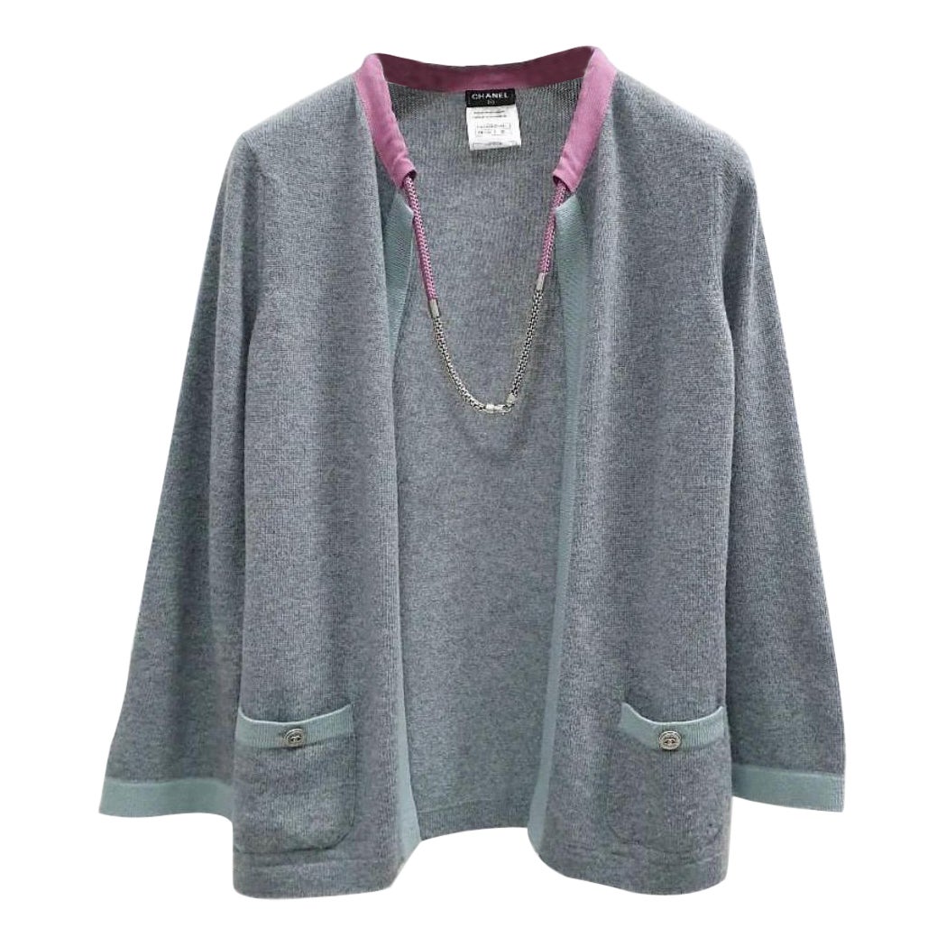 CHANEL Grey Pink Cashmere Knitwear For Sale