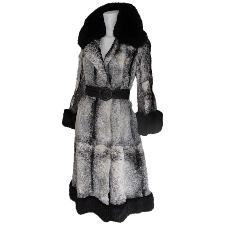 extraordinairy black/white fur coat For Sale at 1stdibs