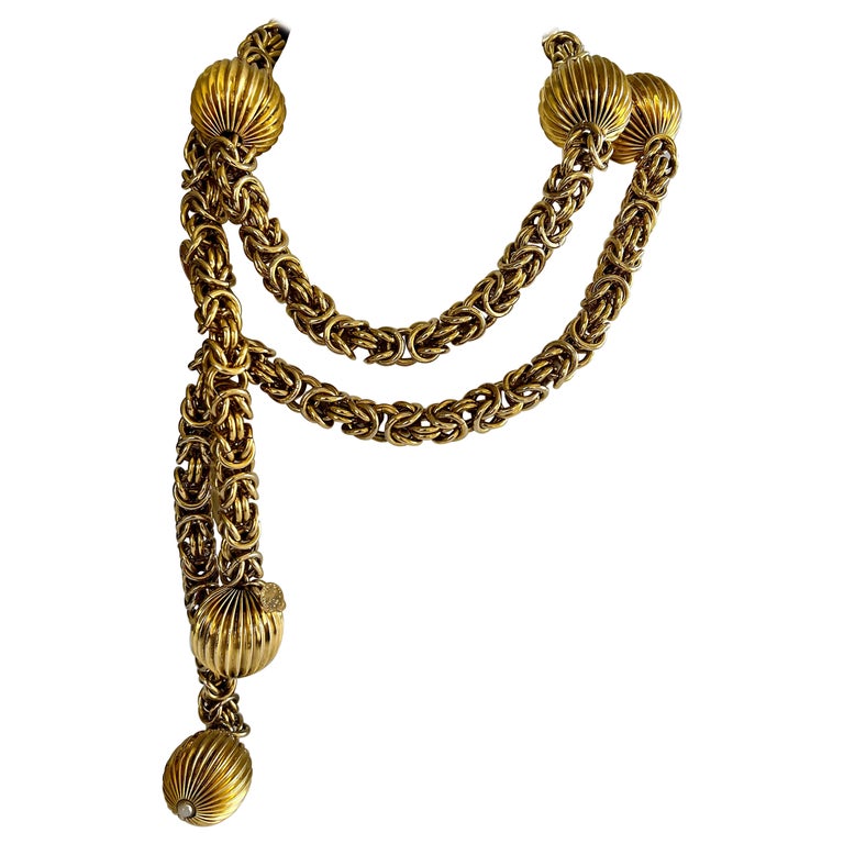 Vintage Yves Saint Laurent Gold Ball Statement Necklace/Belt For Sale at  1stDibs | zingjir mbreteror, zingjiri mbreteror, zingjir mbretror