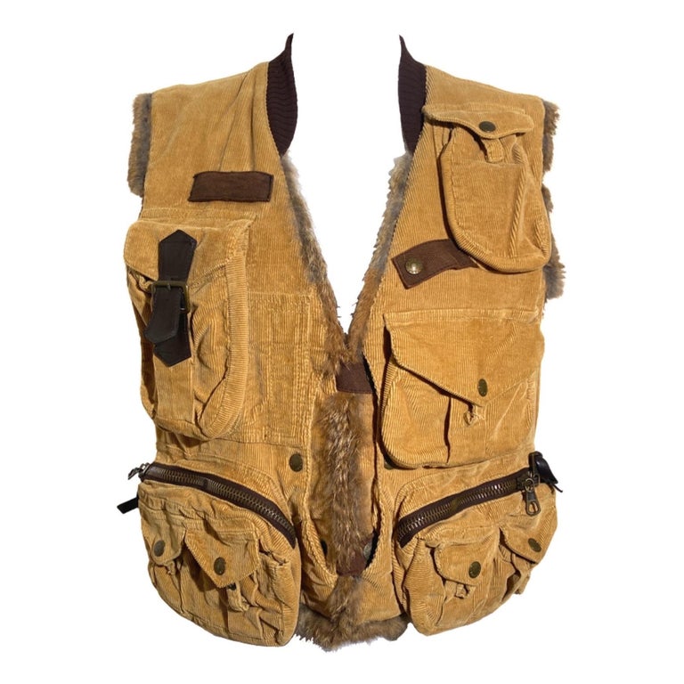 Dolce and Gabbana 2002 AW Tan Corduroy Cargo Fur Vest For Sale at 1stDibs |  dolce and gabbana 2002