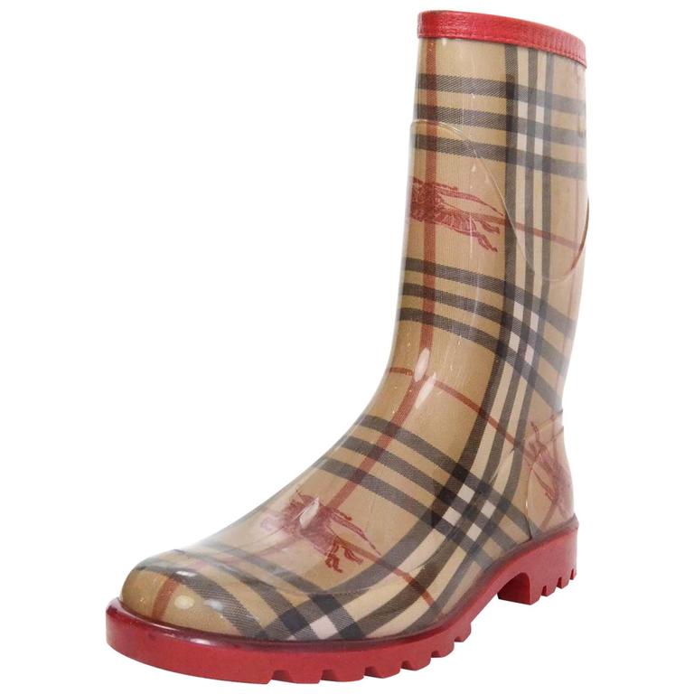 Burberry Tan and Red Nova Plaid Rain Boots Sz 40 For Sale at 1stDibs | red and black plaid rain
