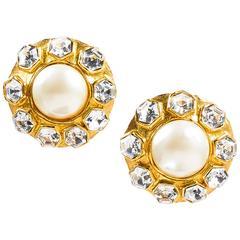 Vintage Chanel Gold Tone Oversized Faux Pearl Crystal Round Clip On Earrings