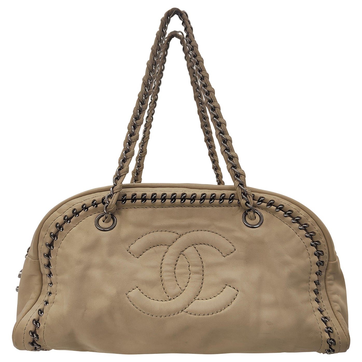 Chanel beige leather silver hardware shoulder bag
