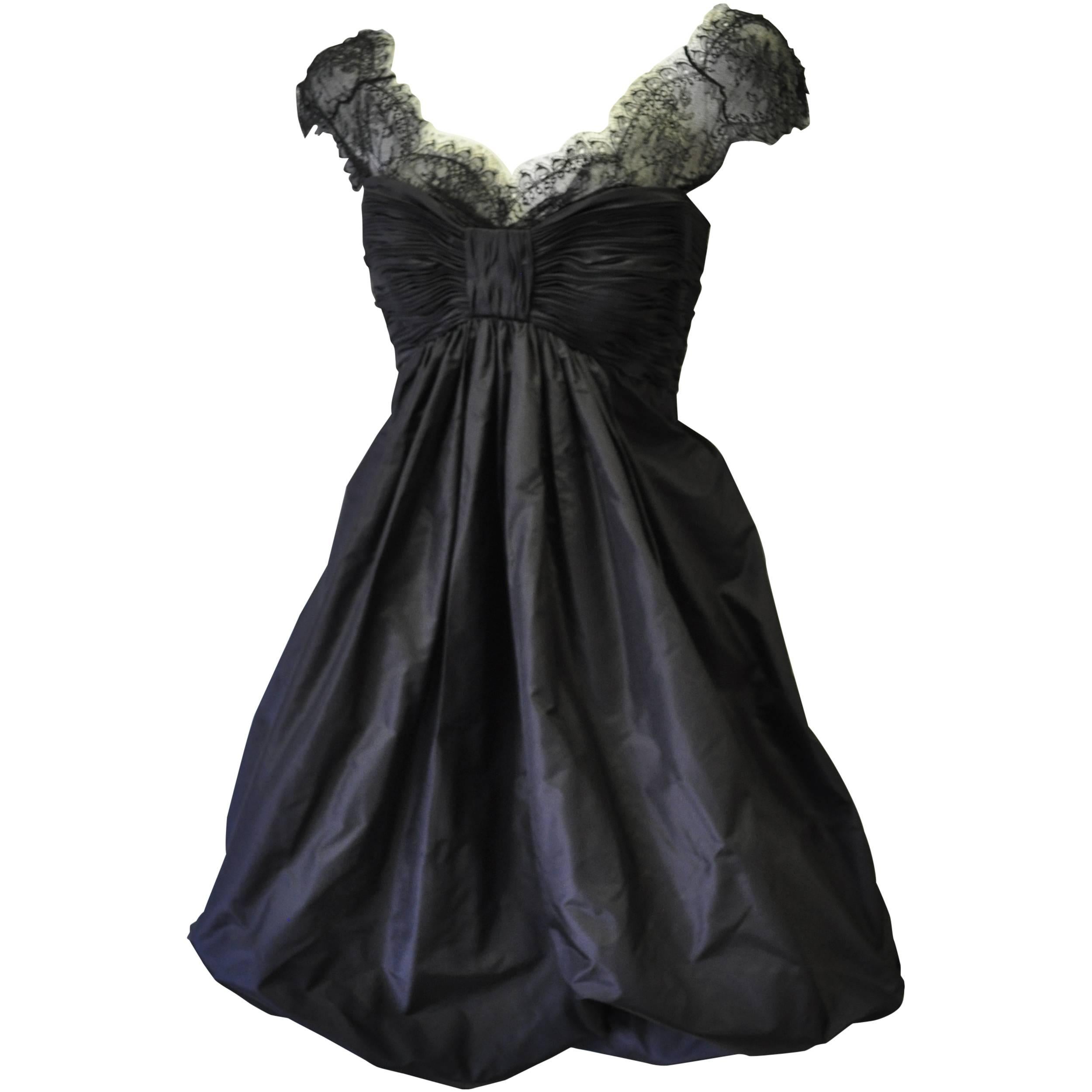 Haute Oscar de la Renta Black Silk Taffeta Bubble Cocktail Dress For Sale