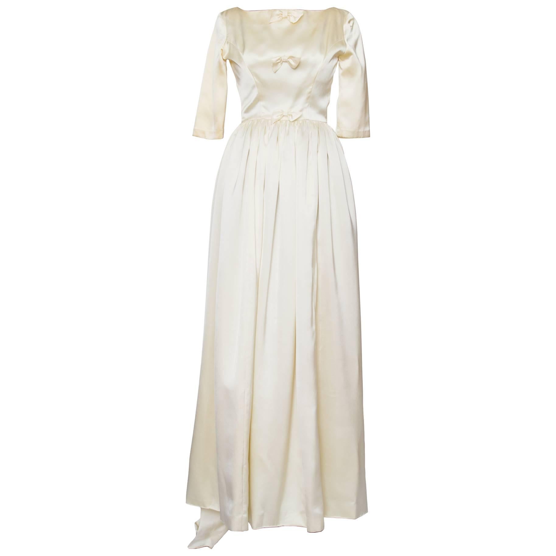 1960 Maggy Rouff Silk Wedding Gown W. Bows For Sale