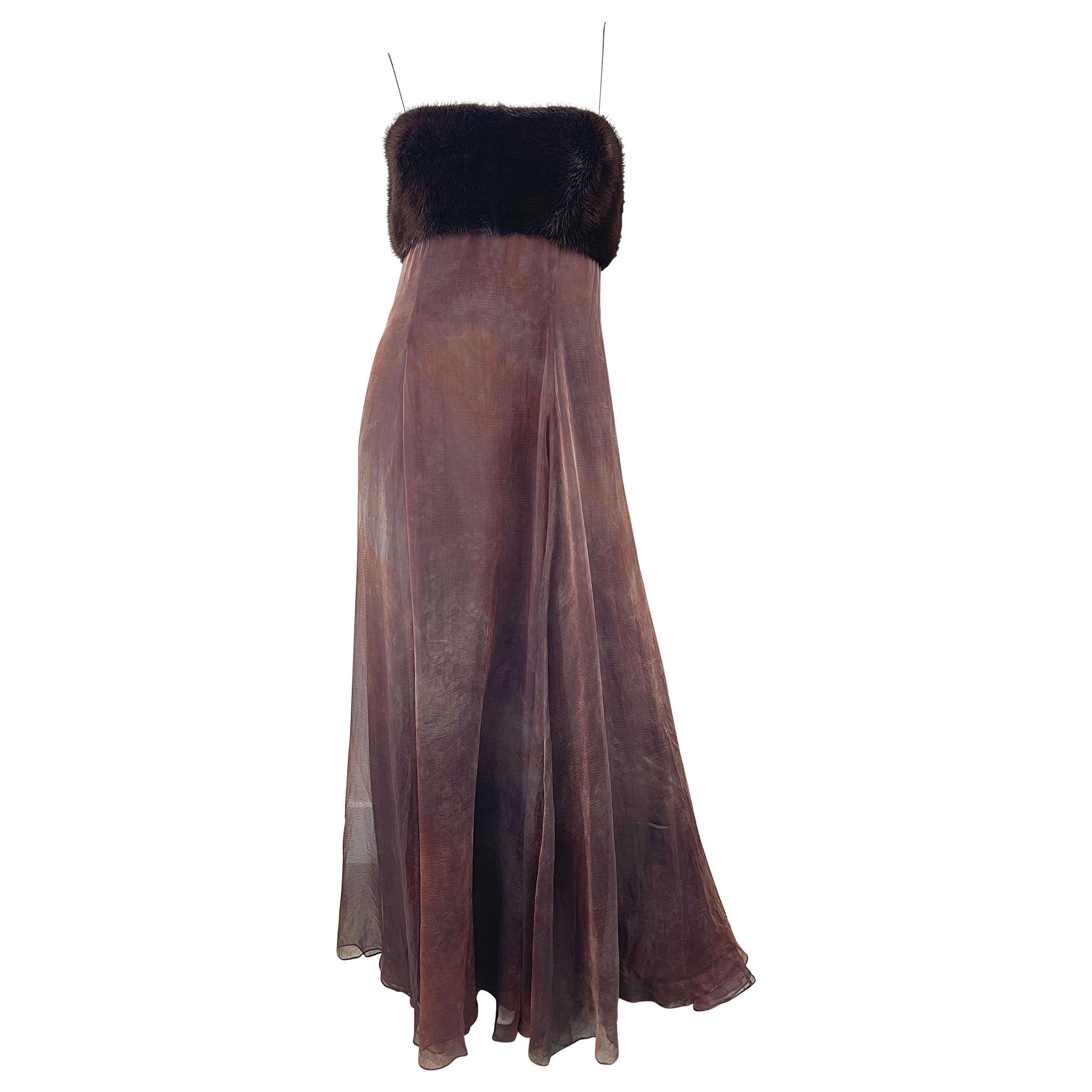 NWT 2000s Halston Brown Ombré Silk Chiffon Mink Trimmed Size 2 / 4 Y2K Gown  en vente