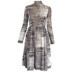 Chic Vintage Mollie Parnis 1960s Brown, White and Gold Lurex 60s A - Line Dress 1