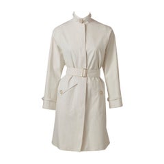 LOUIS VUITTON Mackintosh Raincoat in Beige Cotton Size 42 at 1stDibs