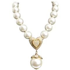 Escada Gold Toned Rhinestone Heart Shaped and Drop Clover Faux Pearls Necklace 5