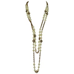 Chanel Vintage 1980s Classic Pearl and Crystal Sautoir Necklace