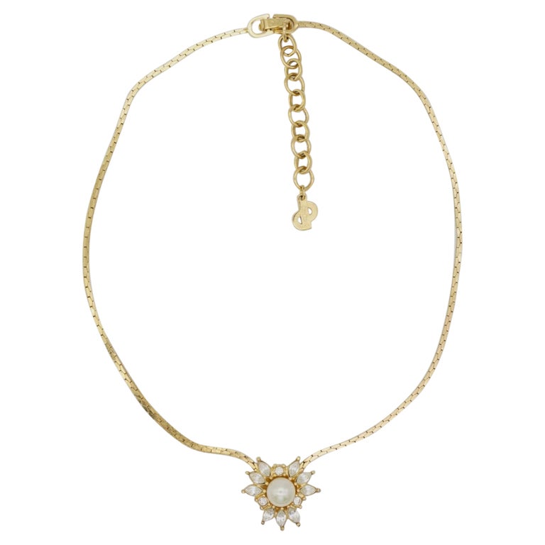 Dior Clover Detailed Gold Tone Necklace