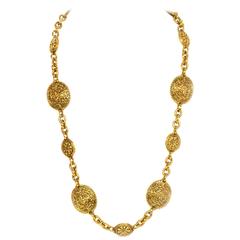 Chanel 1980s Vintage Goldtone Medallion Belt 11