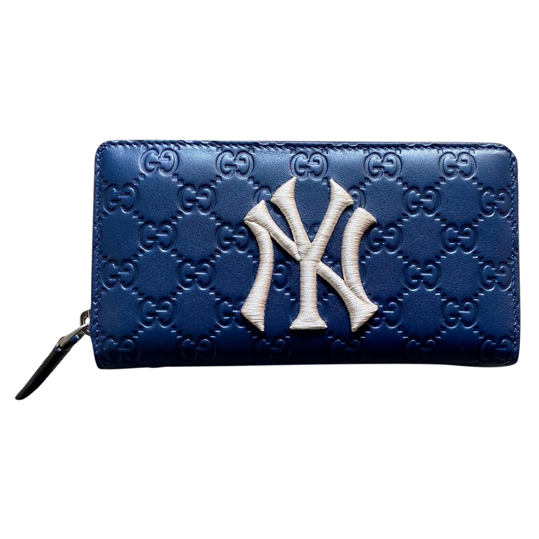 Gucci Zip Around Wallet NY Yankees Patch Royal Blue For Sale at