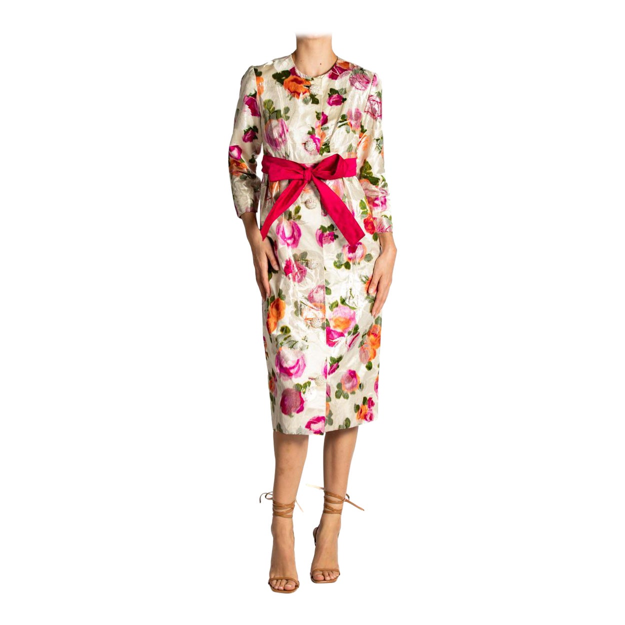 1960S PAUL WHITNEY Floral Print Metallic Silk Blend Brocade Coat Dress With Cry en venta