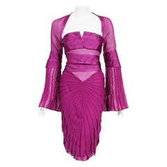 2004 Gucci by Tom Ford Runway Pleated Purple Silk Bell Sleeve Cut-Out Dress