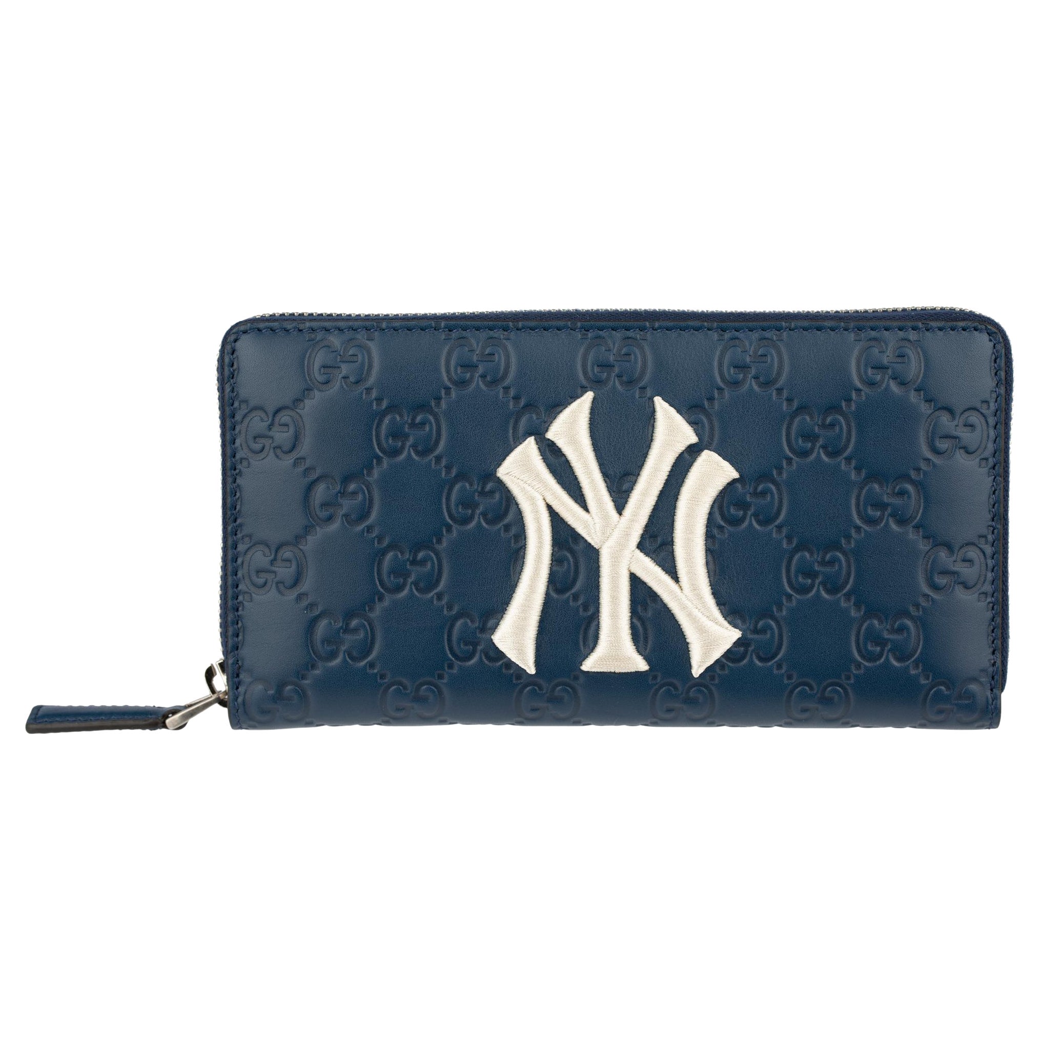 Gucci GG Brieftasche aus marineblauem Leder „NY“ New York Yankees Logo