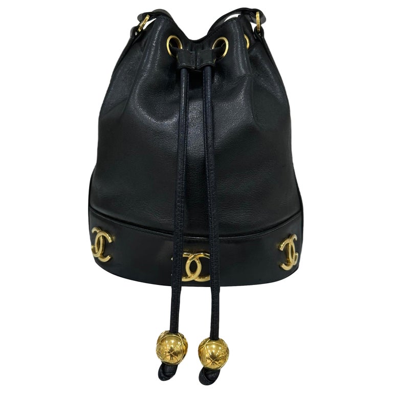 1990 Chanel Bucket Vintage Shoulder Bag For Sale at 1stDibs
