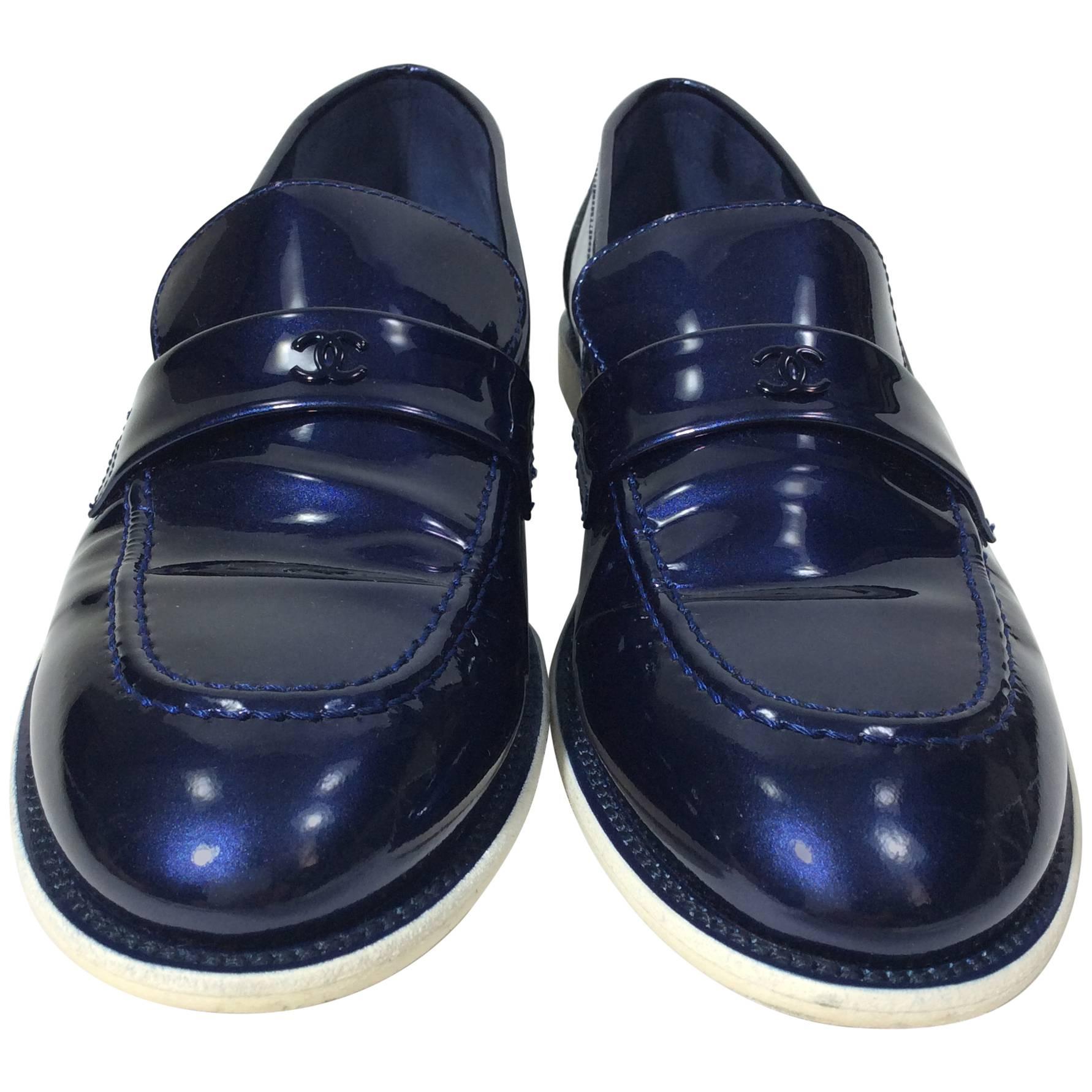 Chanel Patent Leather Midnight Blue Loafer Shoe For Sale