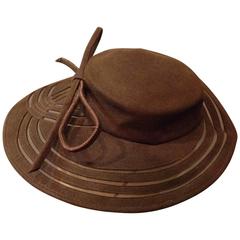1940s Chocolate Brown Felt Tilt Hat with Gorgeous Horsehair Insets 