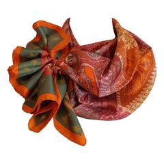 Hermès Silk Scarf Sur Un Tapis Volant Annie Faivre 2006 Orange Pink Green 90 