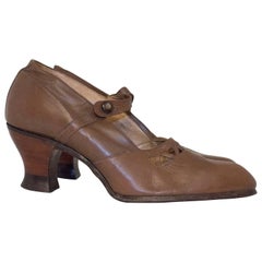 20er Jahre Schokolade Brown Cutout Heels