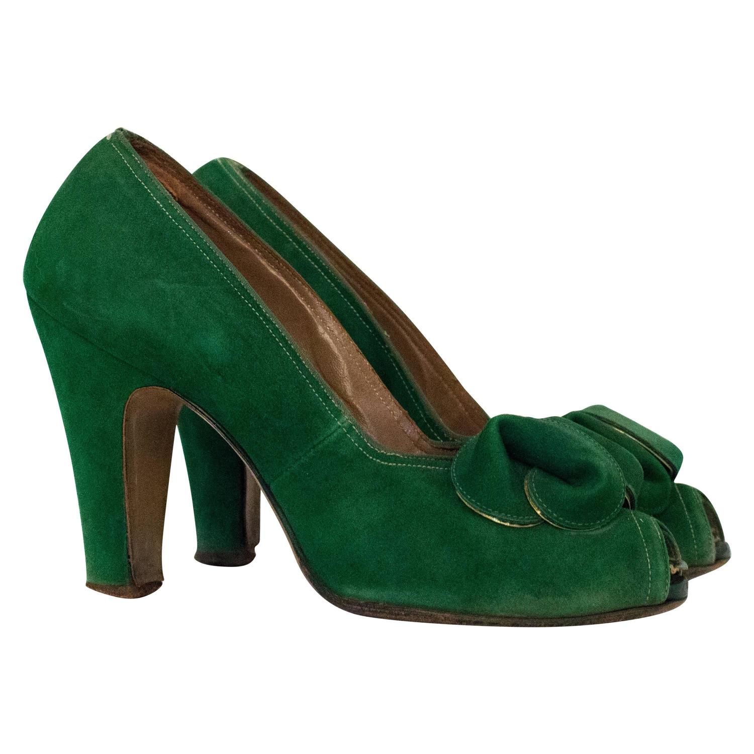 30s Paradise Shoes Green sued Heel For Sale at 1stdibs