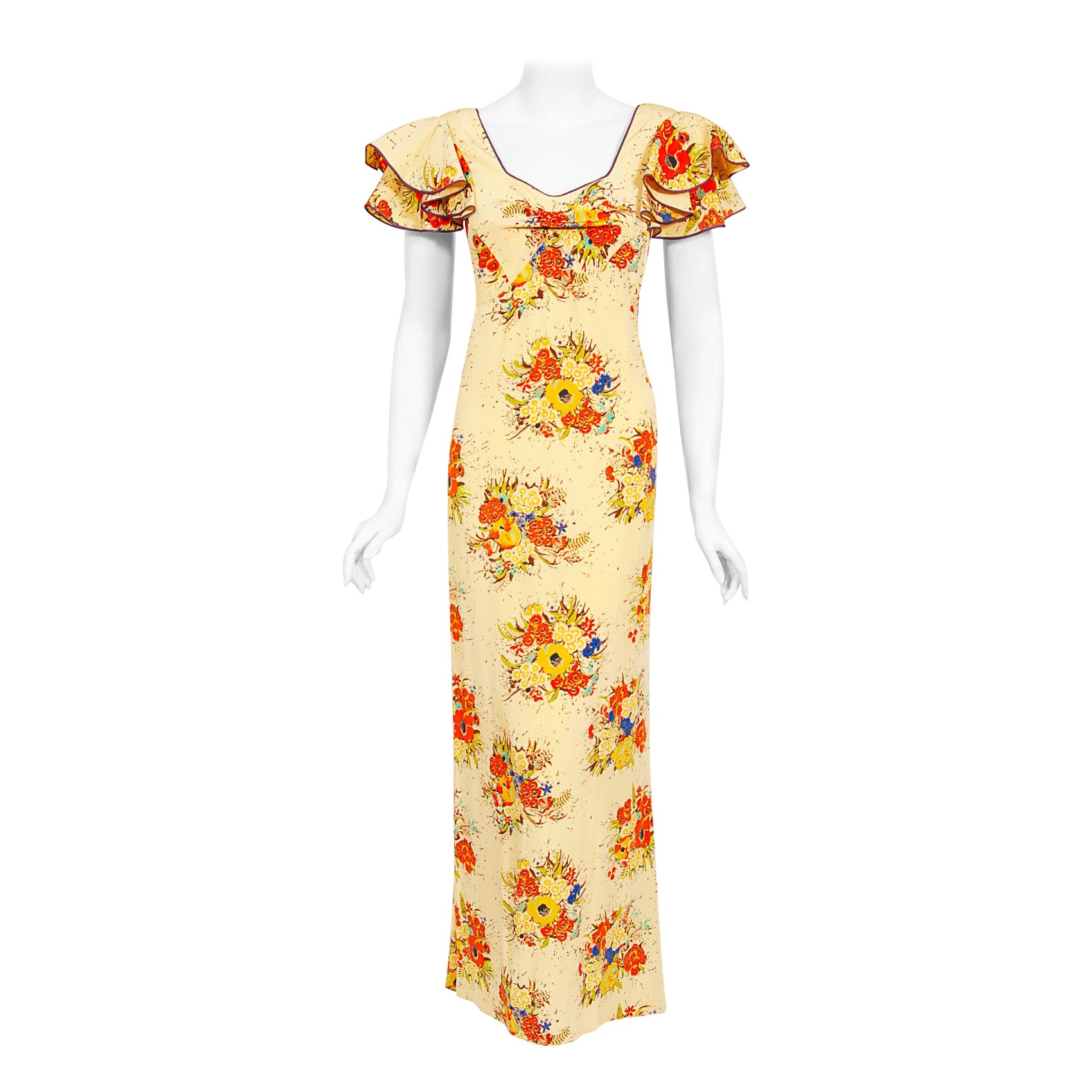 Vintage 1930s Marigold Floral Garden Print Silk Flutter-Sleeve Ruffle Maxi Dress en vente