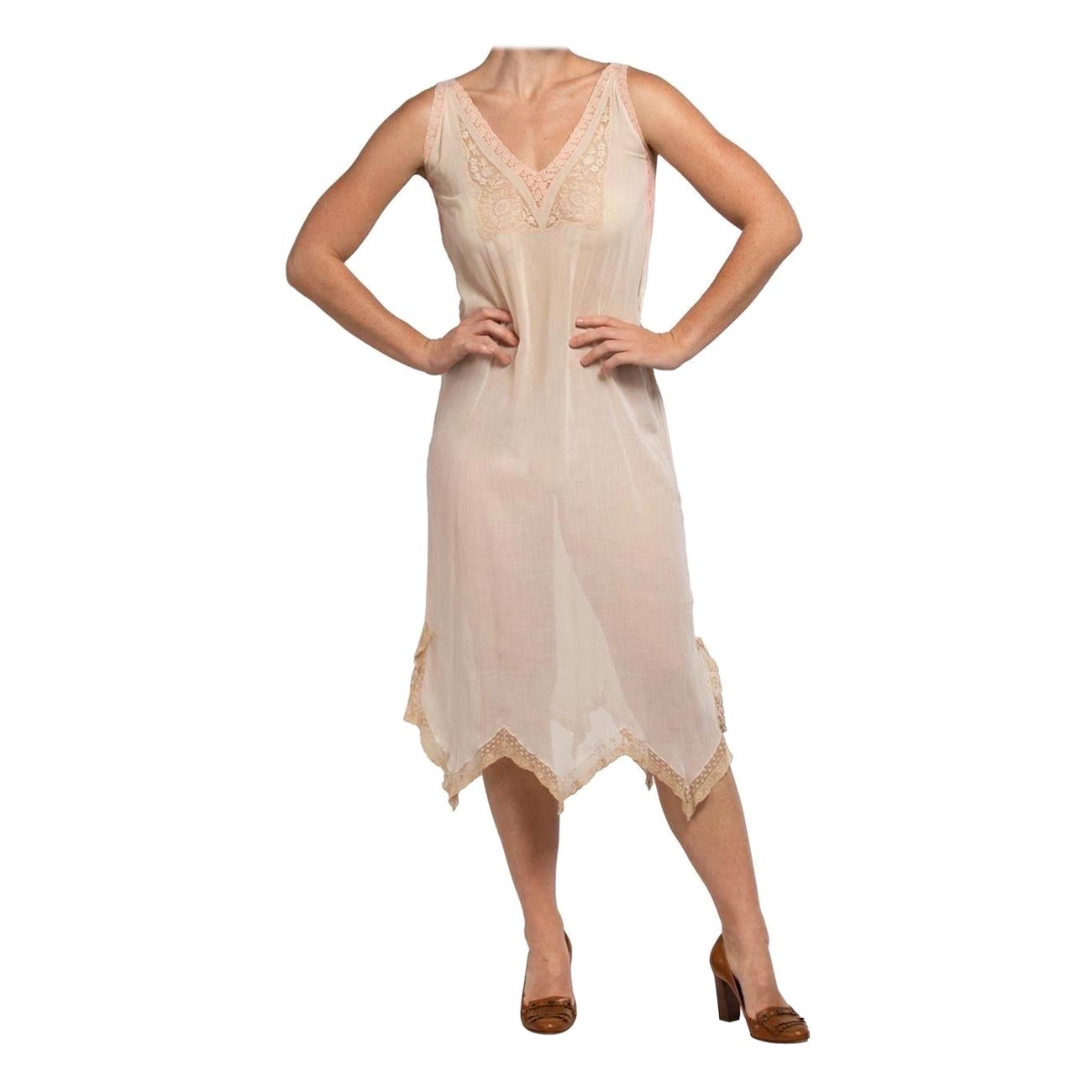 1920S Cream Cotton Voile Negligee With Pink Lace For Sale