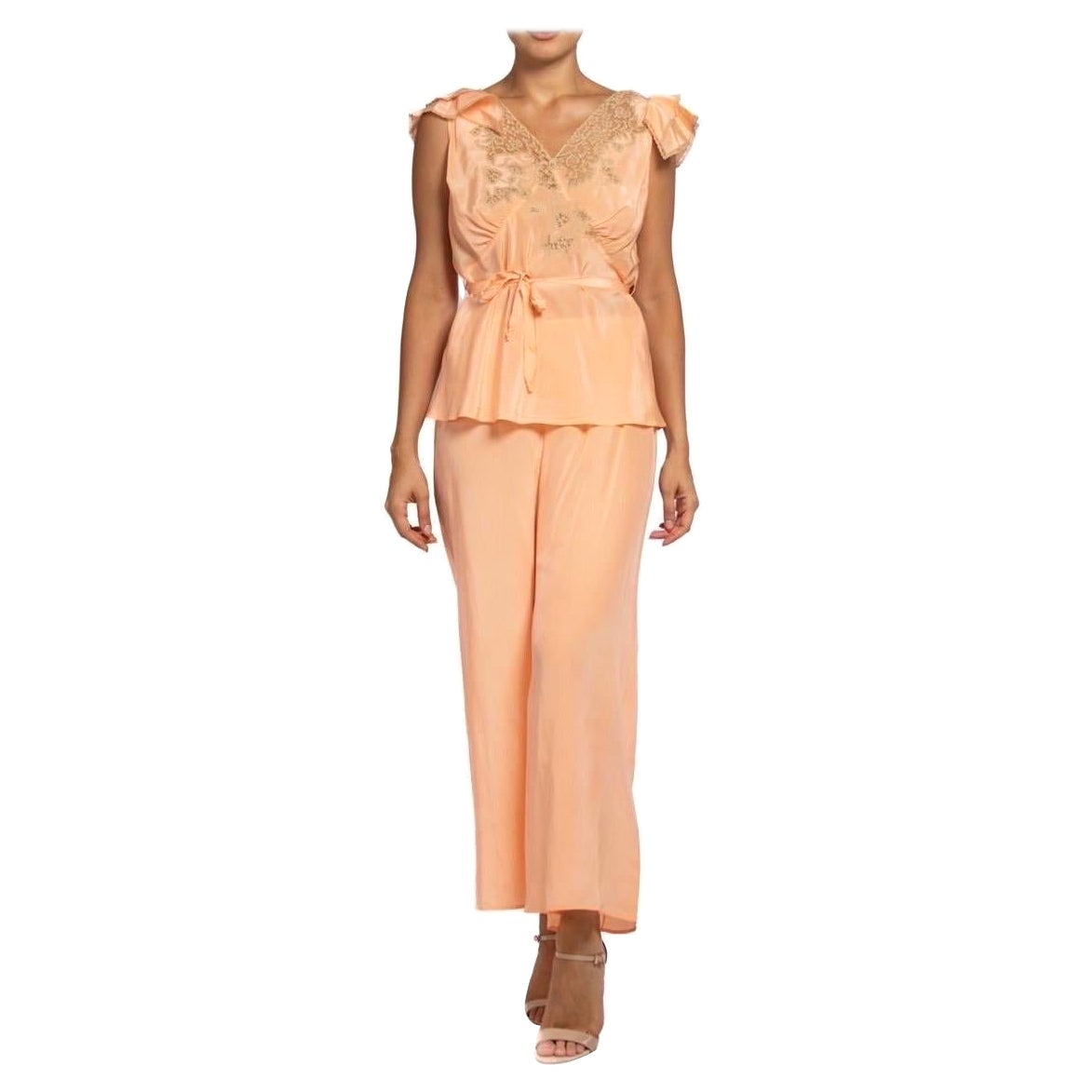 1940S Peach Rayon Pajamas With Lace And Flutter Sleeve For Sale