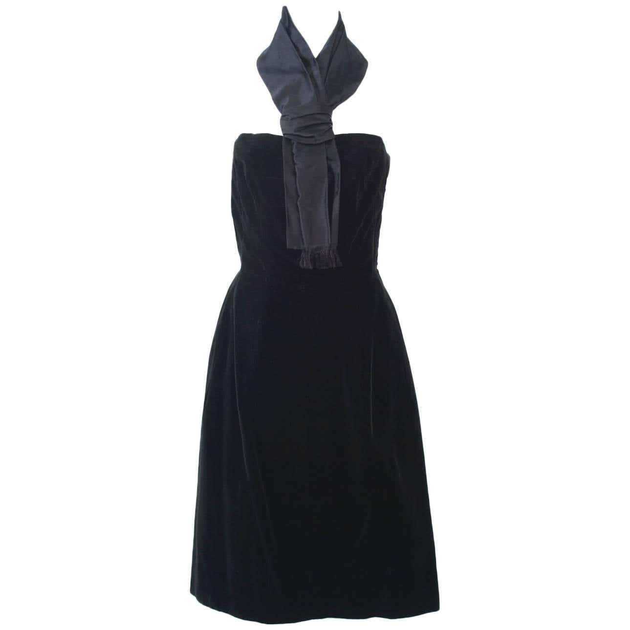 Suzanne Talbot Velvet Halter Dress For Sale at 1stDibs | black velvet ...