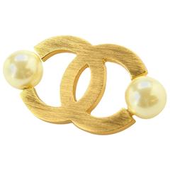 Chanel Vintage Gold CC Logo Charm Pearl Pin Brooch