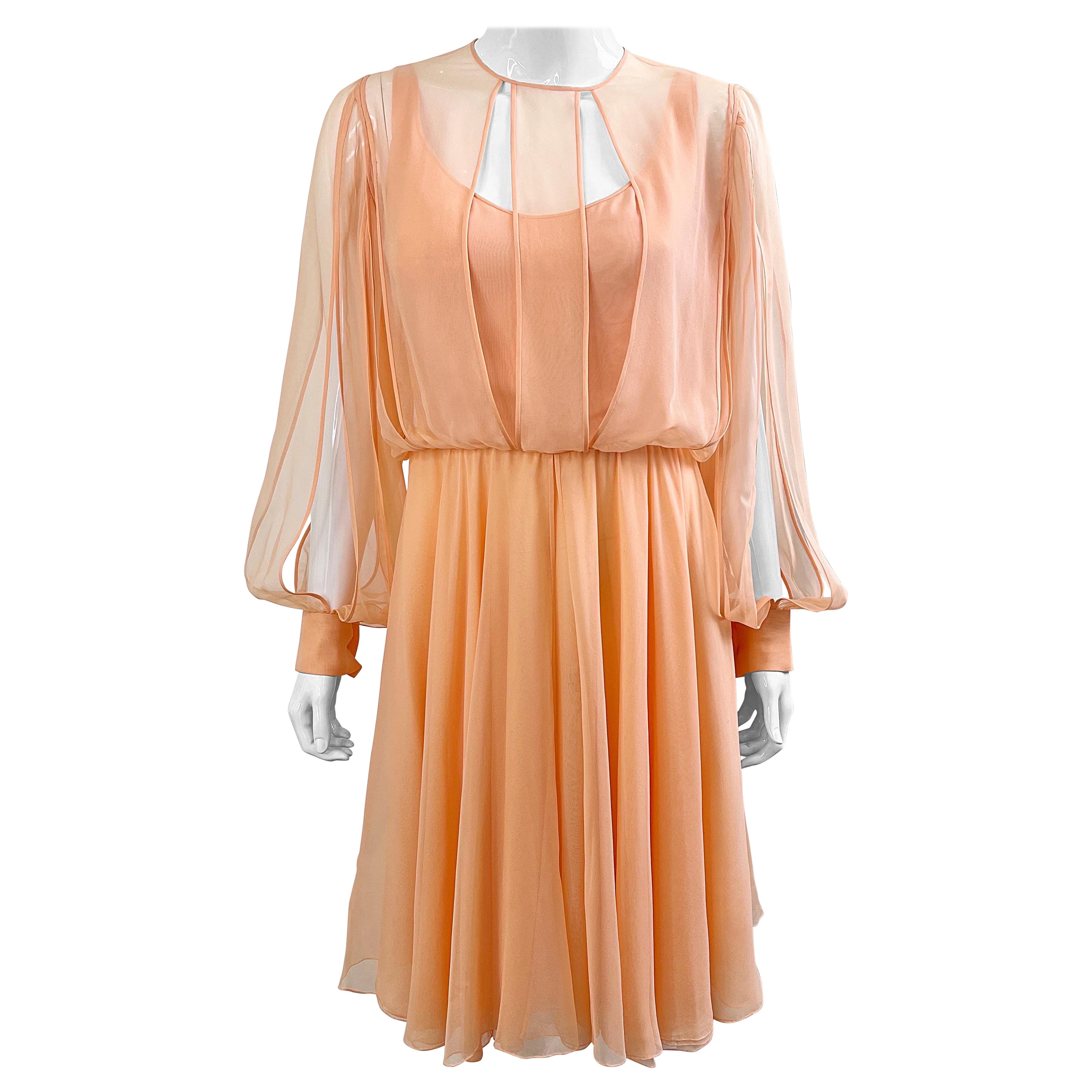 Vintage Galanos Couture 1980 Peach Salmon Silk Chiffon Flowy 80s Dress  en vente