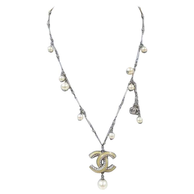 Chanel Pearl CC Necklace at 1stDibs | chanel cc pearl necklace