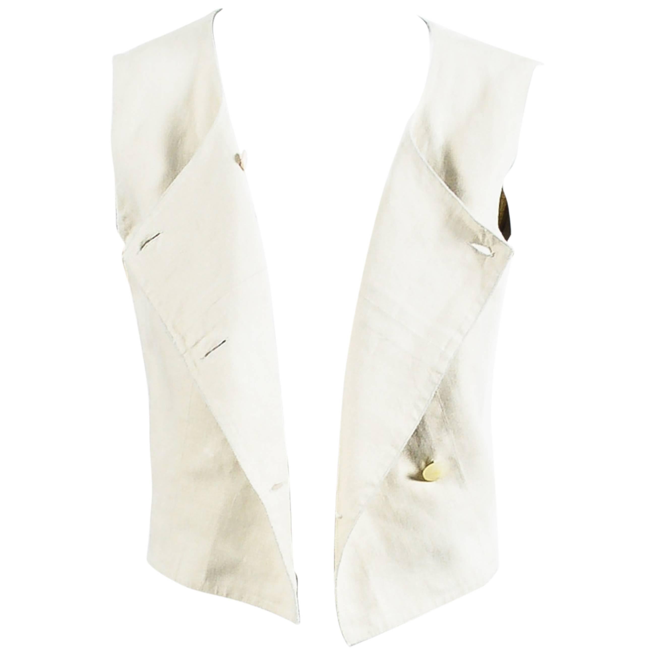 Vintage Chanel 00C Khaki Beige Linen Asymmetrically Buttoned Vest Size 40 For Sale