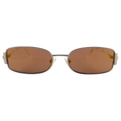 Vintage Versace Mod 1062 Rechteckige beigefarbene Vintage-Sonnenbrille Y2K Hergestellt in Italien