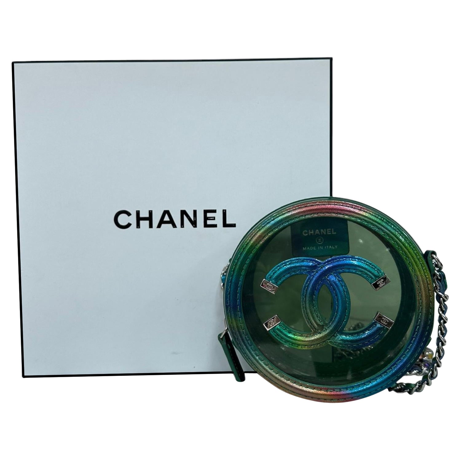 Sac à bandoulière en PVC multicolore rond Chanel 2020 en vente