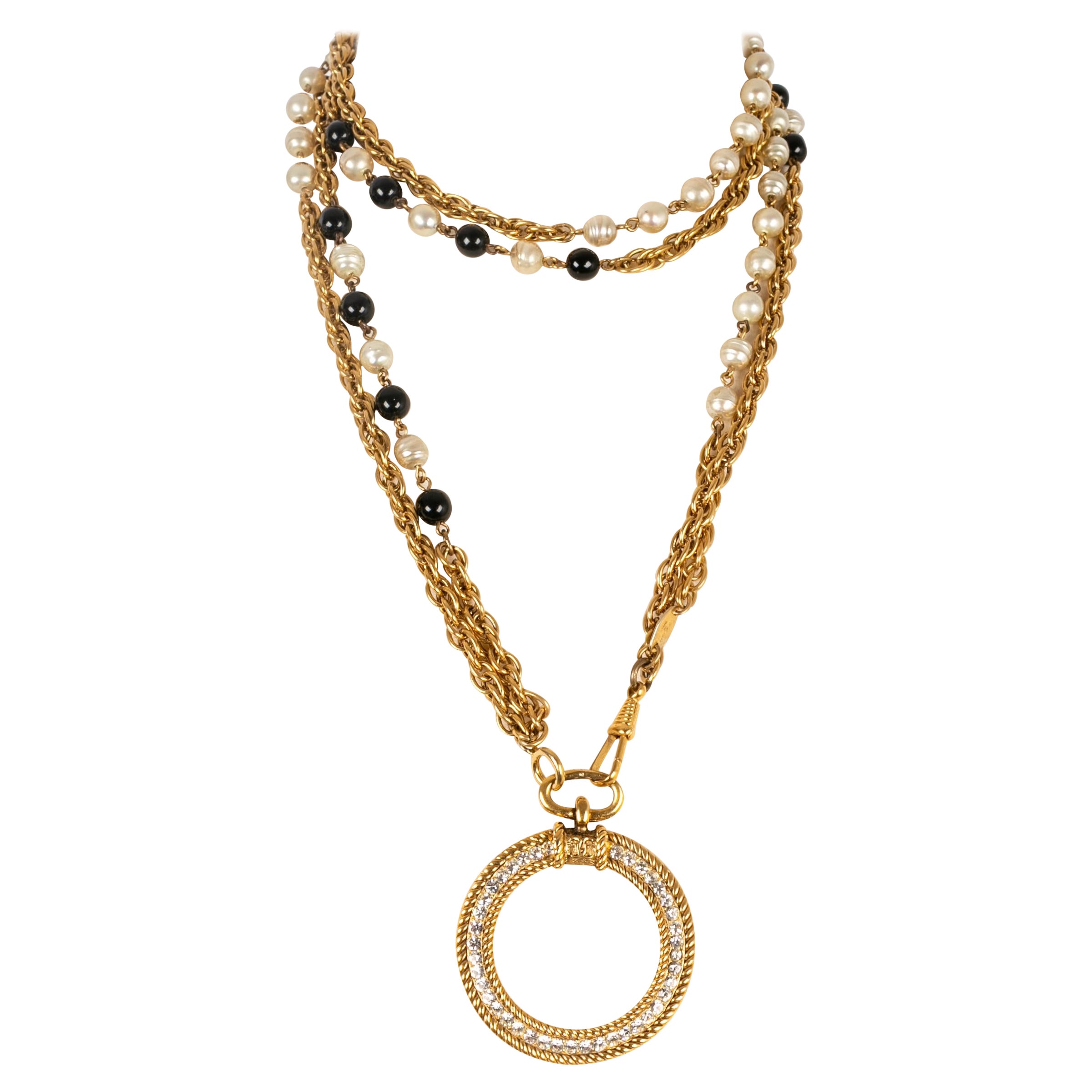 Chanel, long collier à pendentif long 1985 en vente