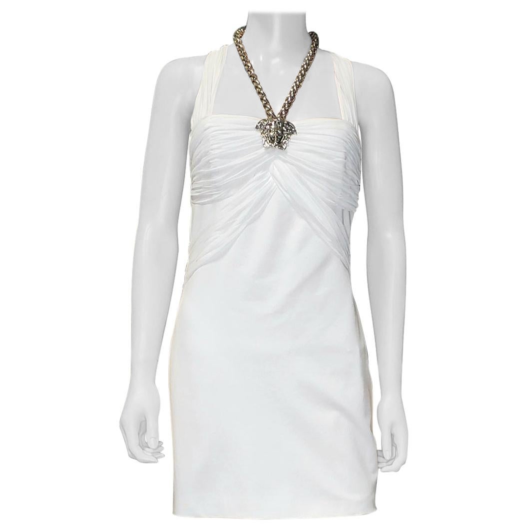 New VERSACE WHITE MEDUSA CHAIN DRESS 42 - 6 For Sale