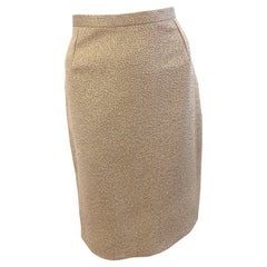 Dolce and Gabanna Taille 44 / 8 2000s Y2K Gold Metallic High Waistted Pencil Skirt