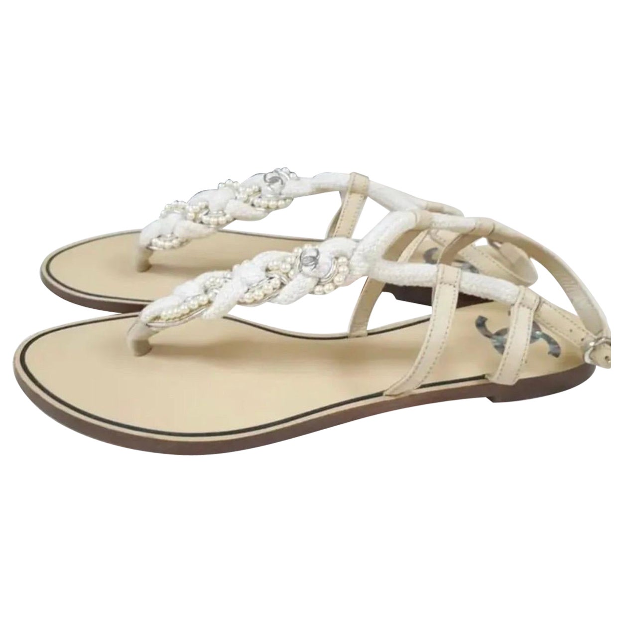 Chanel White Pearl Lace Thong Sandal For Sale