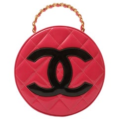 Chanel Around 1995 Made Patent Round Design Cc Mark Vanity Pouch Fuchsia Pink