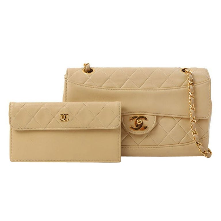 Chanel Around 1990 Made Design Flap Chain Bag with Pouch Beige For