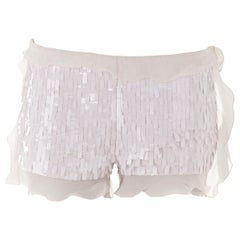 Fendi by Karl Lagerfeld for Fendi P/E 2000: hot pants bianchi con paillettes