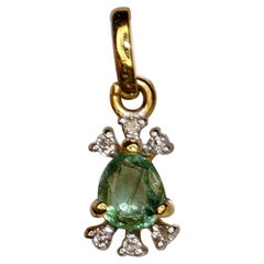 IGI Certified Diamond Natural Emerald Diamond Anhänger Hallmark 18K Gold-Anhänger