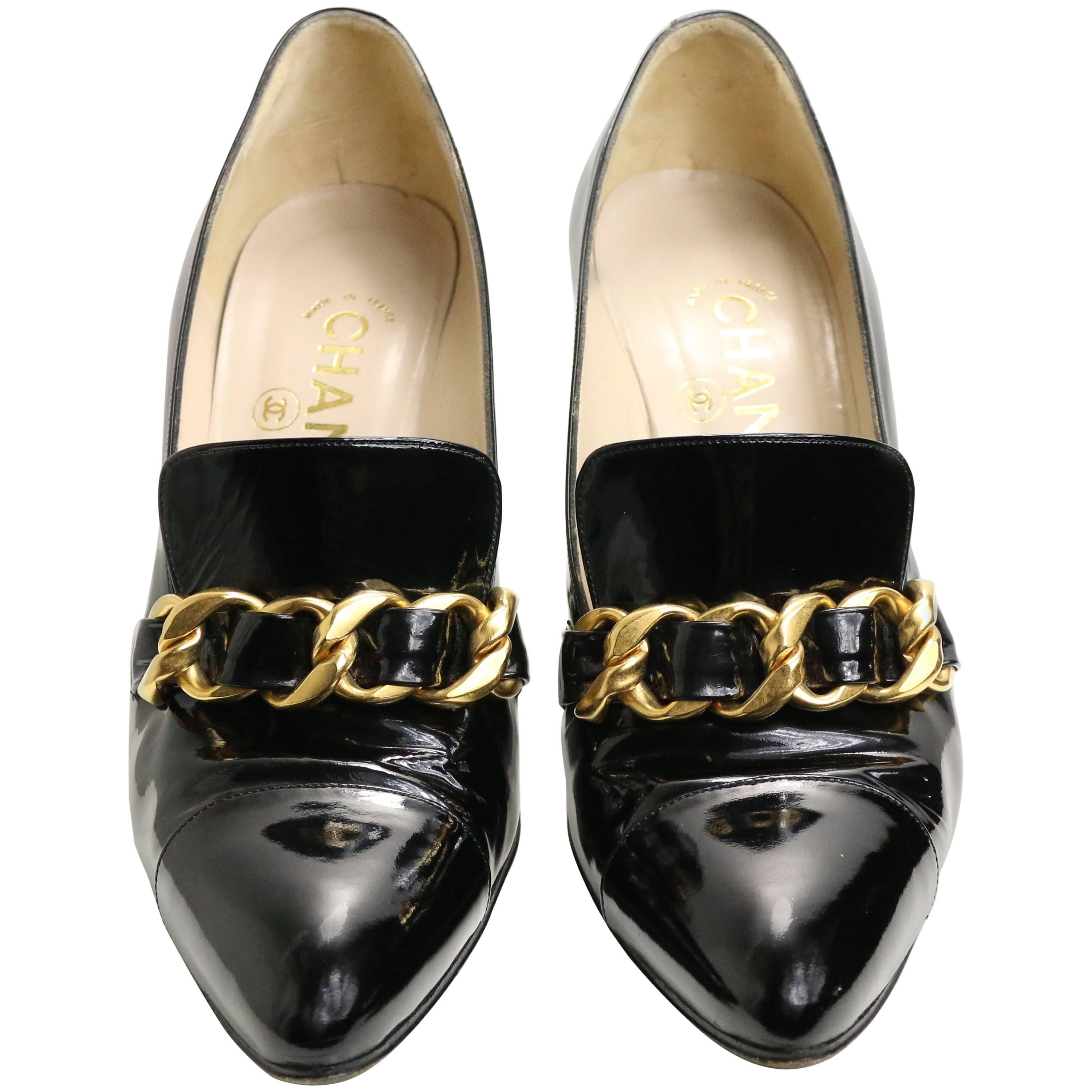 90s Chanel Black Patent Leather Shoes with Gold Braided Pointed Heels