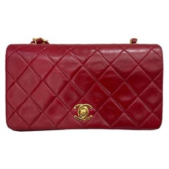 Chanel Borsa A Tracolla Mini-Klappenklappe aus Pelle Liscia Rossa 1989