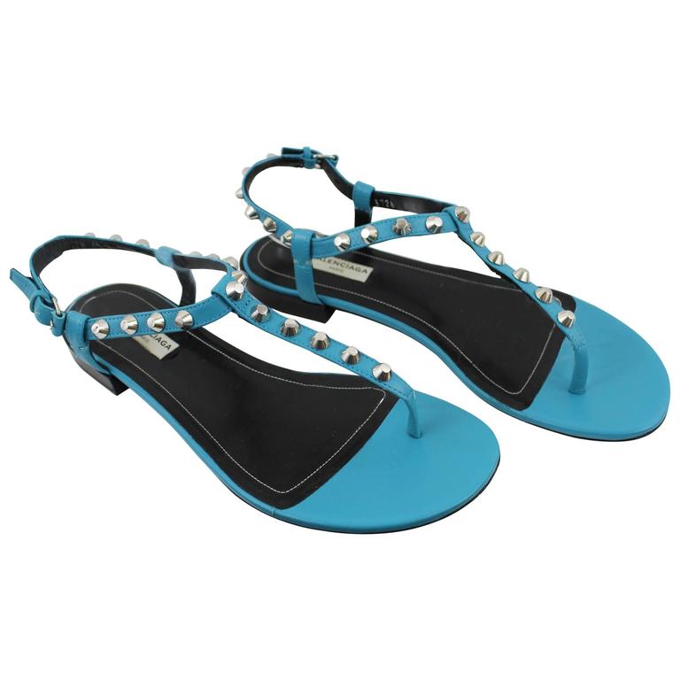 sandals with spikes flat