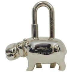 Hermes 2005 Annee des Fleuves Hippopotamus  Cadena Pendant Silver Tone 