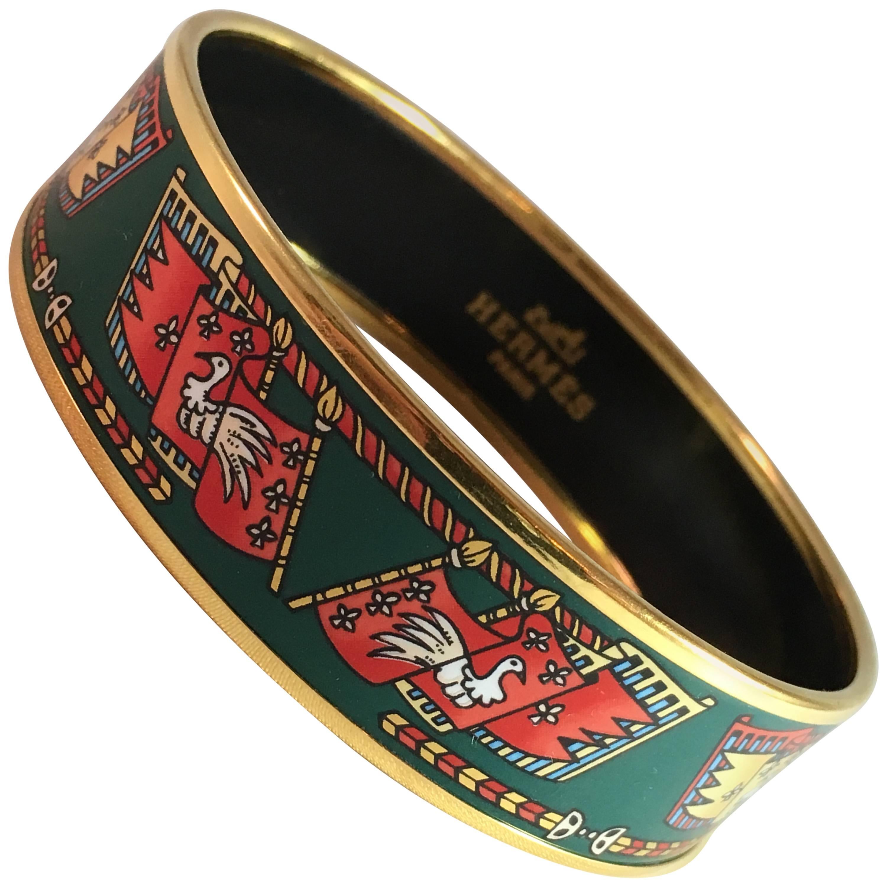 Hermes Vintage Printed Enamel Bangle Bracelet Green and Red Size 70 Large